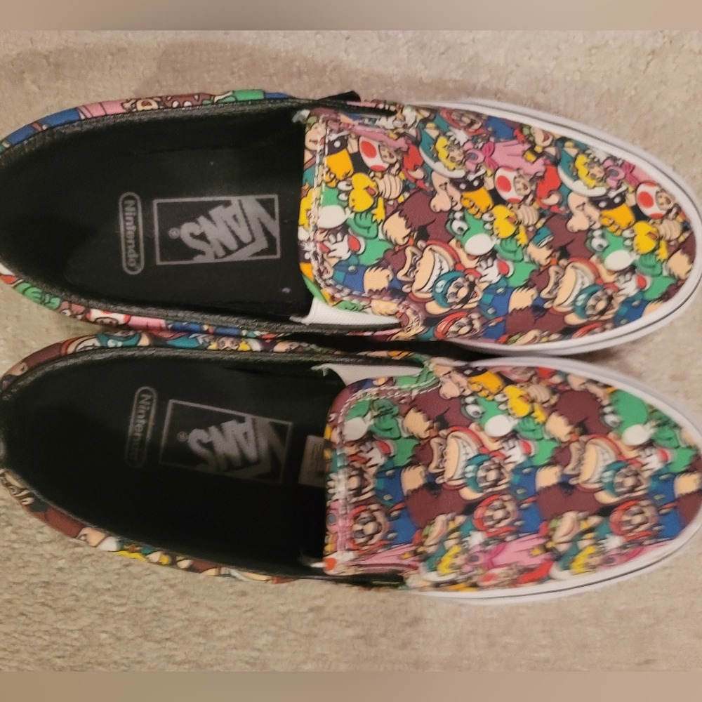 Nintendo Release Van's ~ Mario